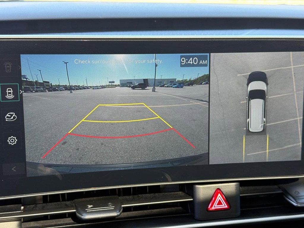 Used 2025 Kia Carnival SX Prestige image 22