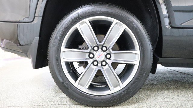 Used 2017 GMC Acadia Denali w/ Technology Package image 26