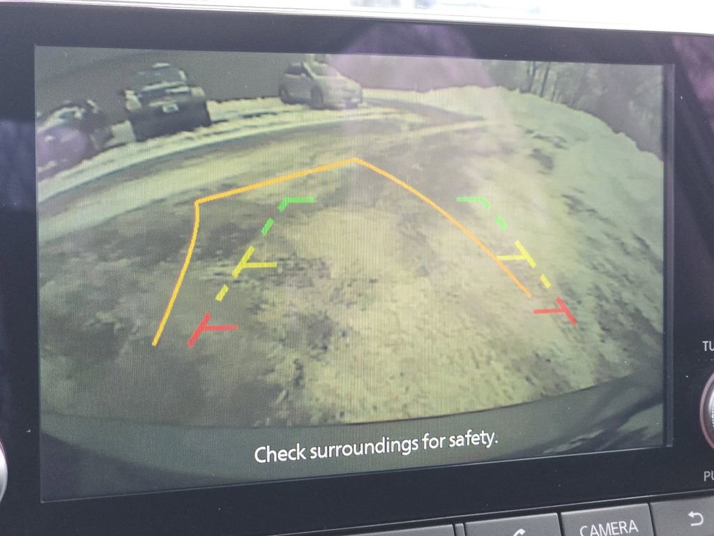 Used 2025 Nissan Sentra SV image 5