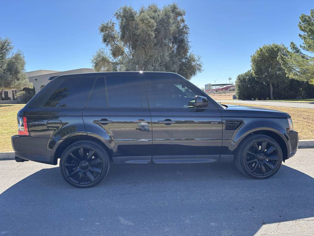 Used 2013 Land Rover Range Rover Sport HSE LUX image 7