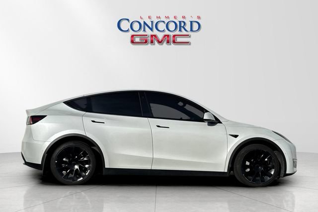 Used 2021 Tesla Model Y Long Range image 3
