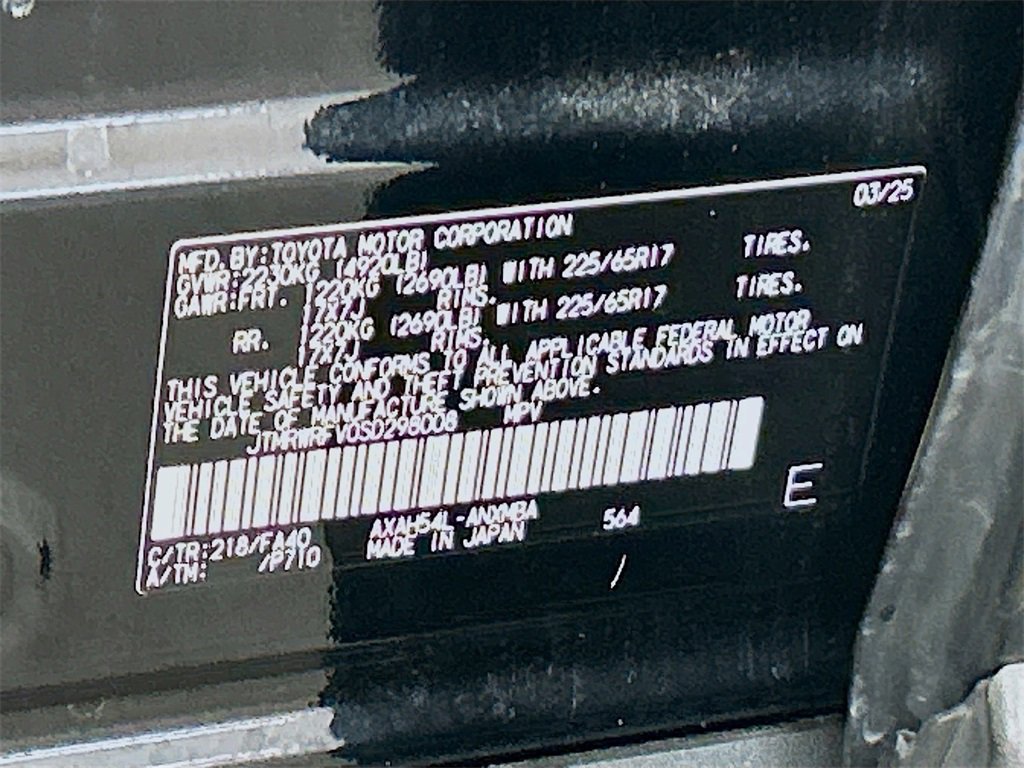 Used 2025 Toyota RAV4 XLE image 29