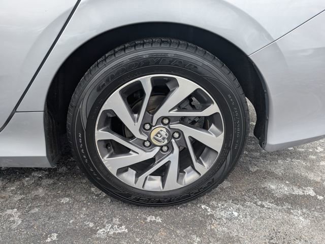 Used 2018 Honda Civic EX image 22