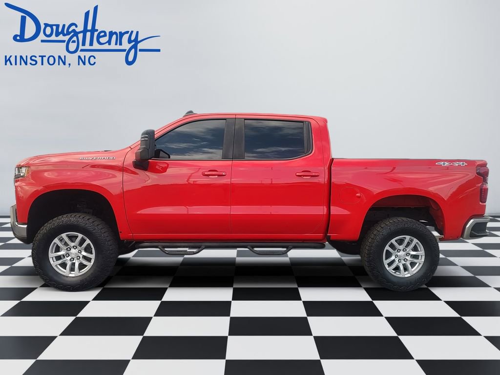 Used 2019 Chevrolet Silverado 1500 LT AWD/4WD image 2