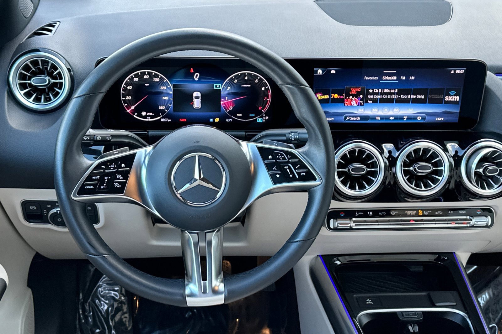 Certified 2025 Mercedes-Benz GLA 250 4MATIC image 14