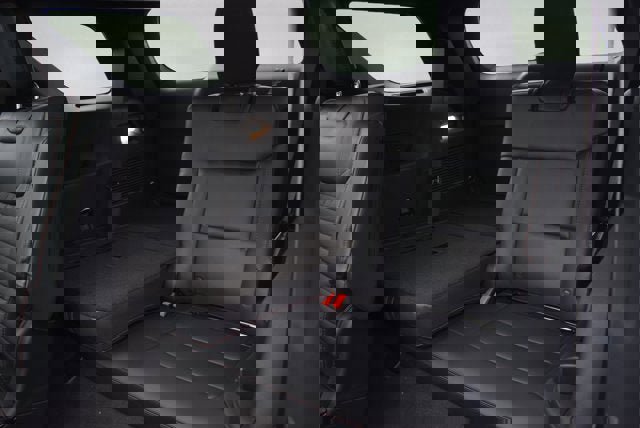 New 2026 Ford Explorer ST-Line w/ ST-Line Street Pack image 7