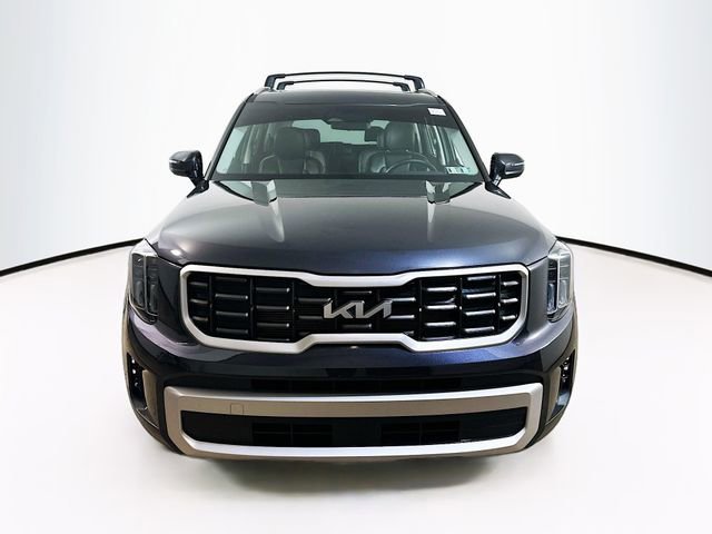 Used 2025 Kia Telluride S FWD image 2