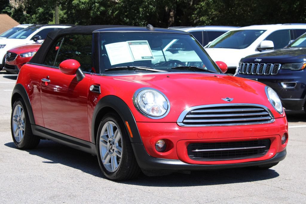 Used 2011 MINI Cooper Convertible FWD image 4