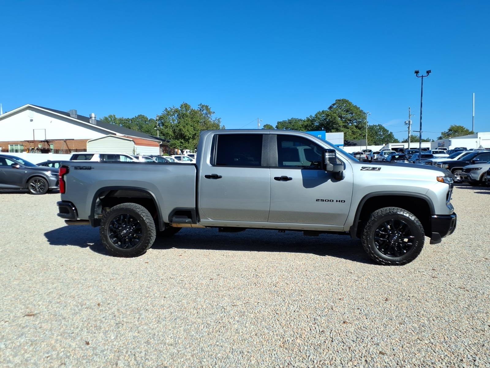 Used 2026 Chevrolet Silverado 2500 LT w/ Trail Boss Package AWD/4WD image 16
