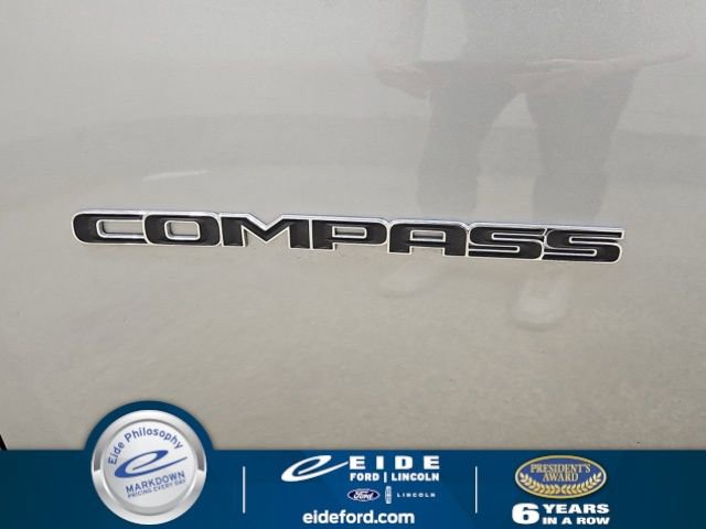 Used 2021 Jeep Compass Limited image 29