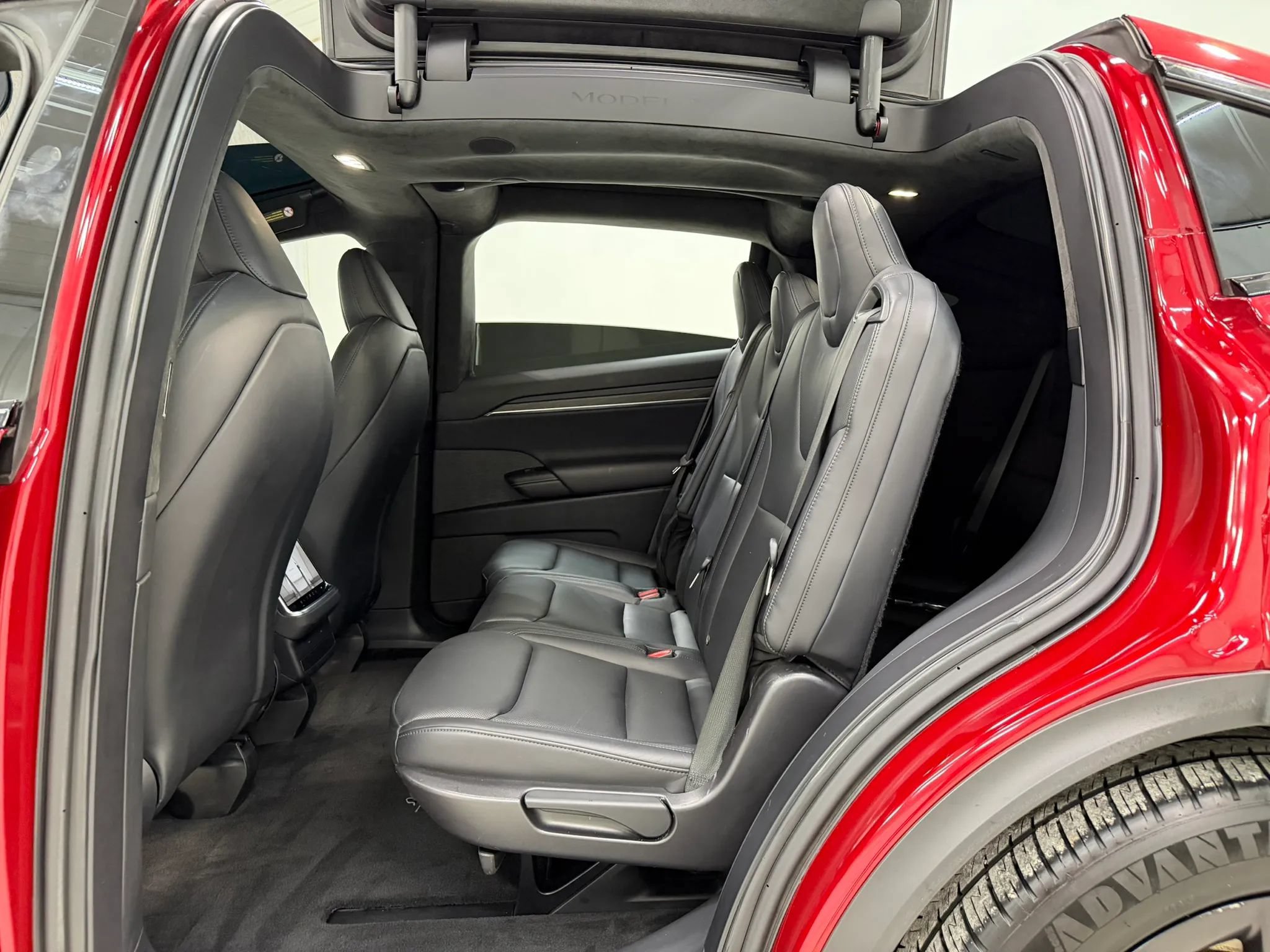 Used 2023 Tesla Model X AWD/4WD image 17