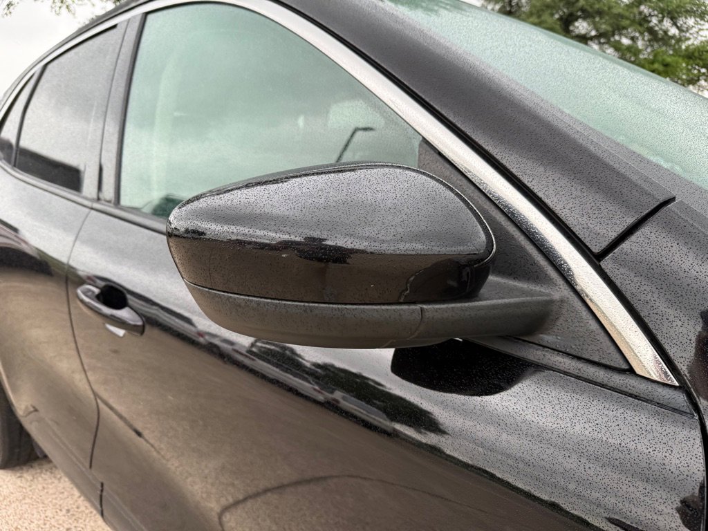 Used 2020 Ford Escape SE FWD image 10