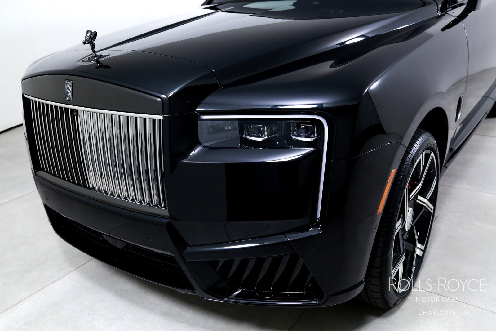 New 2027 Rolls-Royce Cullinan Black Badge AWD/4WD image 41