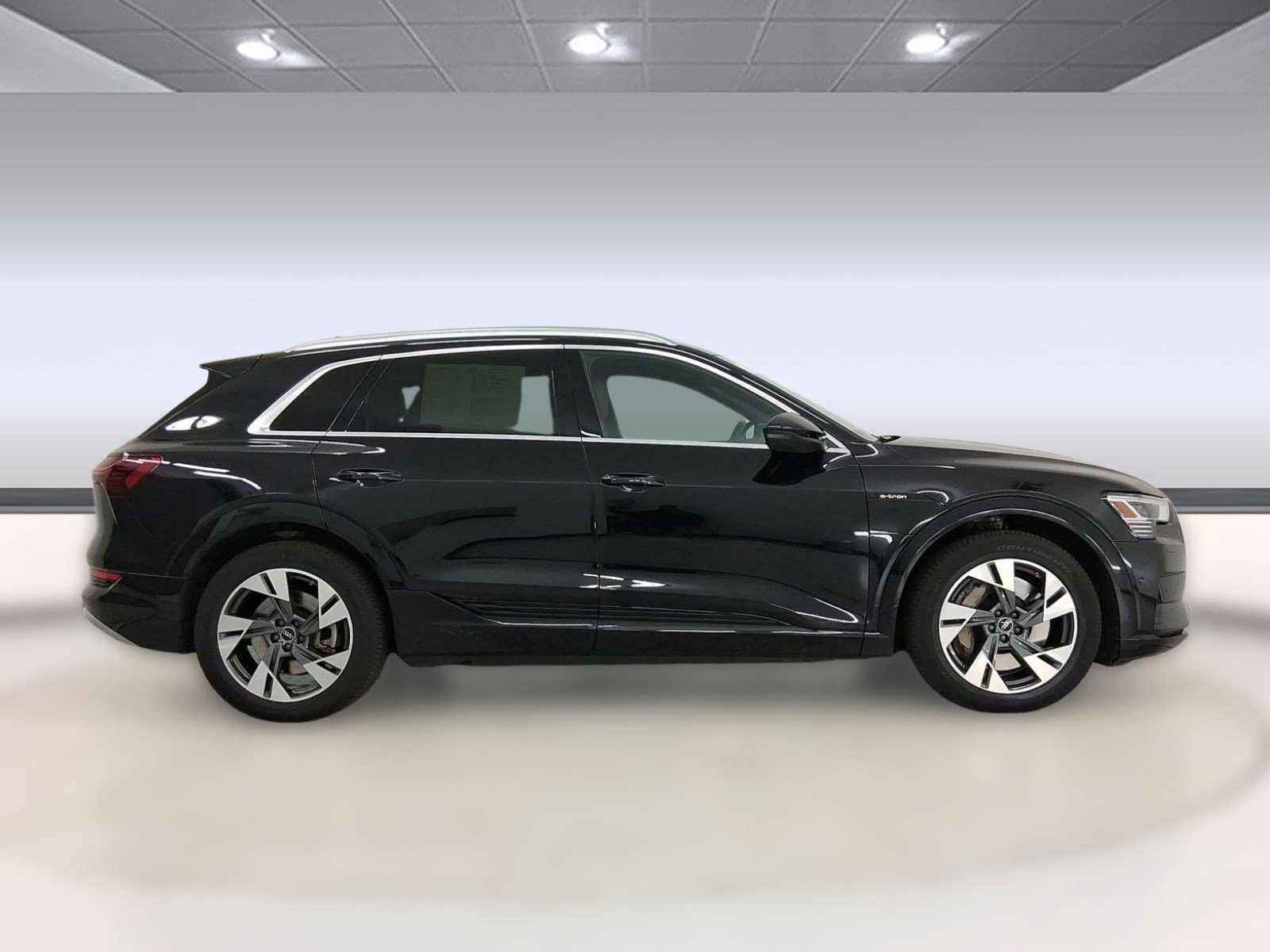 Used 2022 Audi e-tron Premium Plus w/ Premium Plus Package image 8