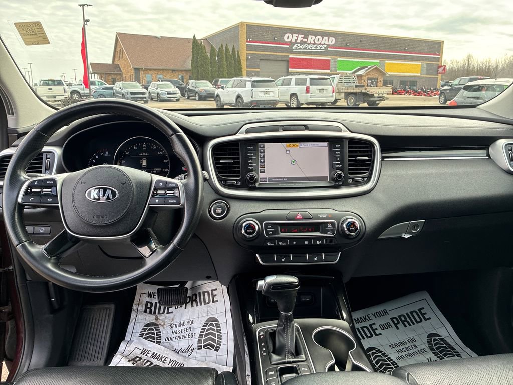 Used 2019 Kia Sorento SX image 19