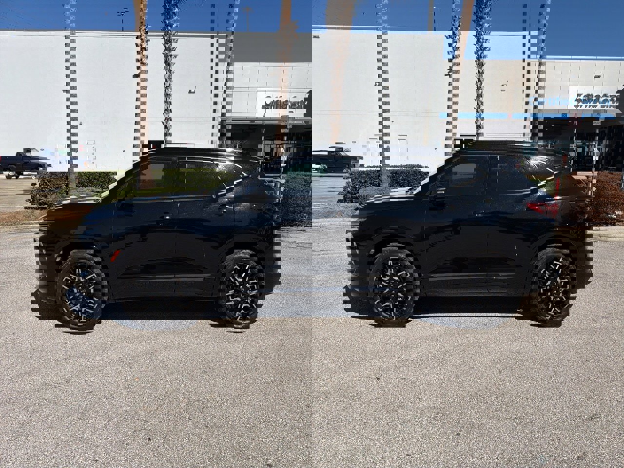 Used 2023 Chevrolet Blazer RS image 2