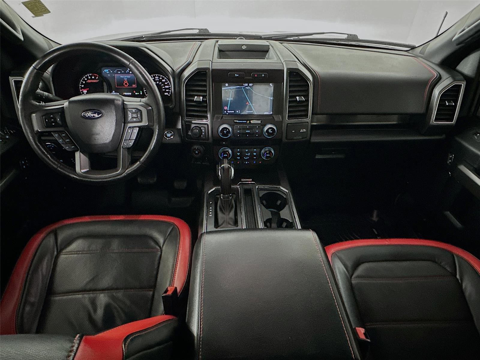 Used 2018 Ford F150 Lariat w/ Equipment Group 502A Luxury image 31