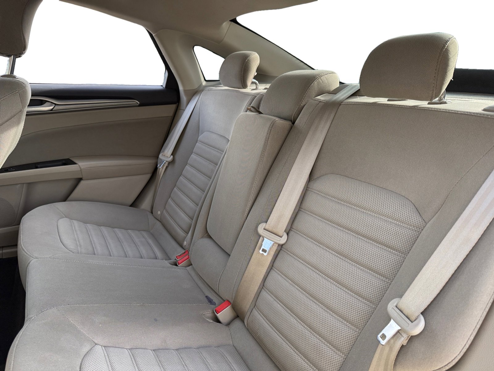 Used 2017 Ford Fusion SE image 13