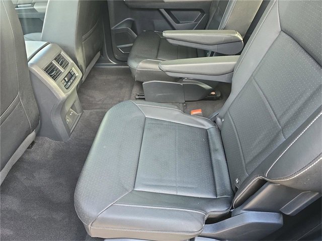 Used 2023 Volkswagen Atlas SE w/ Panoramic Sunroof Package image 13