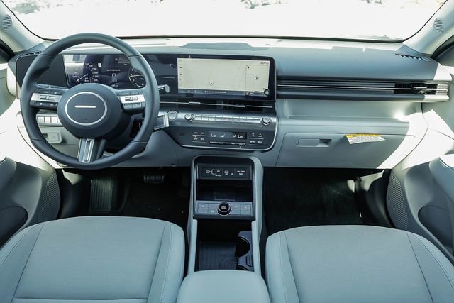 New 2024 Hyundai Kona SEL w/ Convenience Package FWD image 12