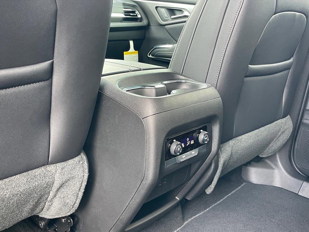 New 2026 Chevrolet Traverse LT FWD image 24