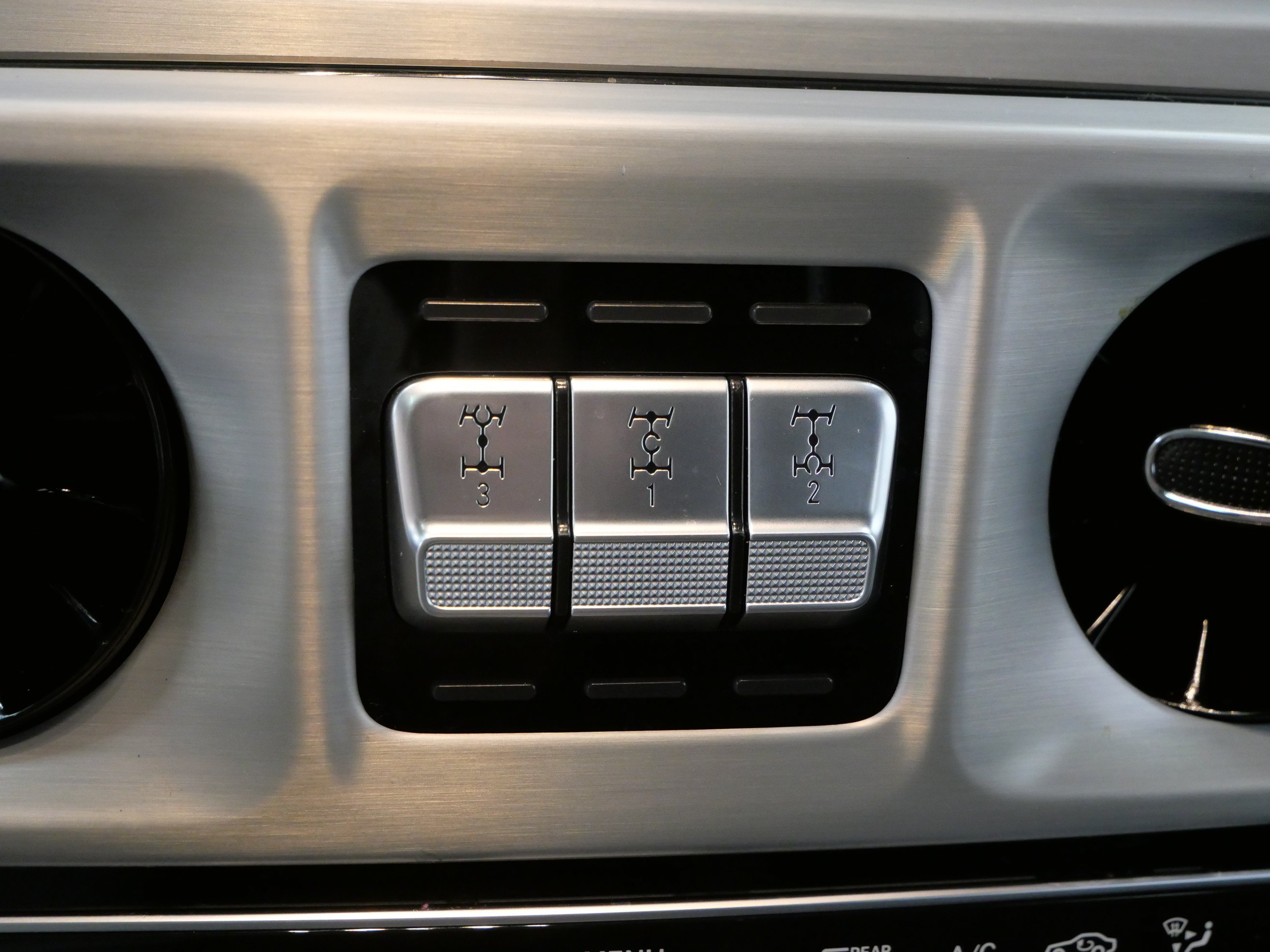 Used 2021 Mercedes-Benz G 550 image 27