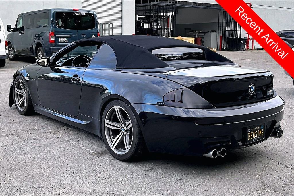 Used 2007 BMW M6 Convertible RWD image 4