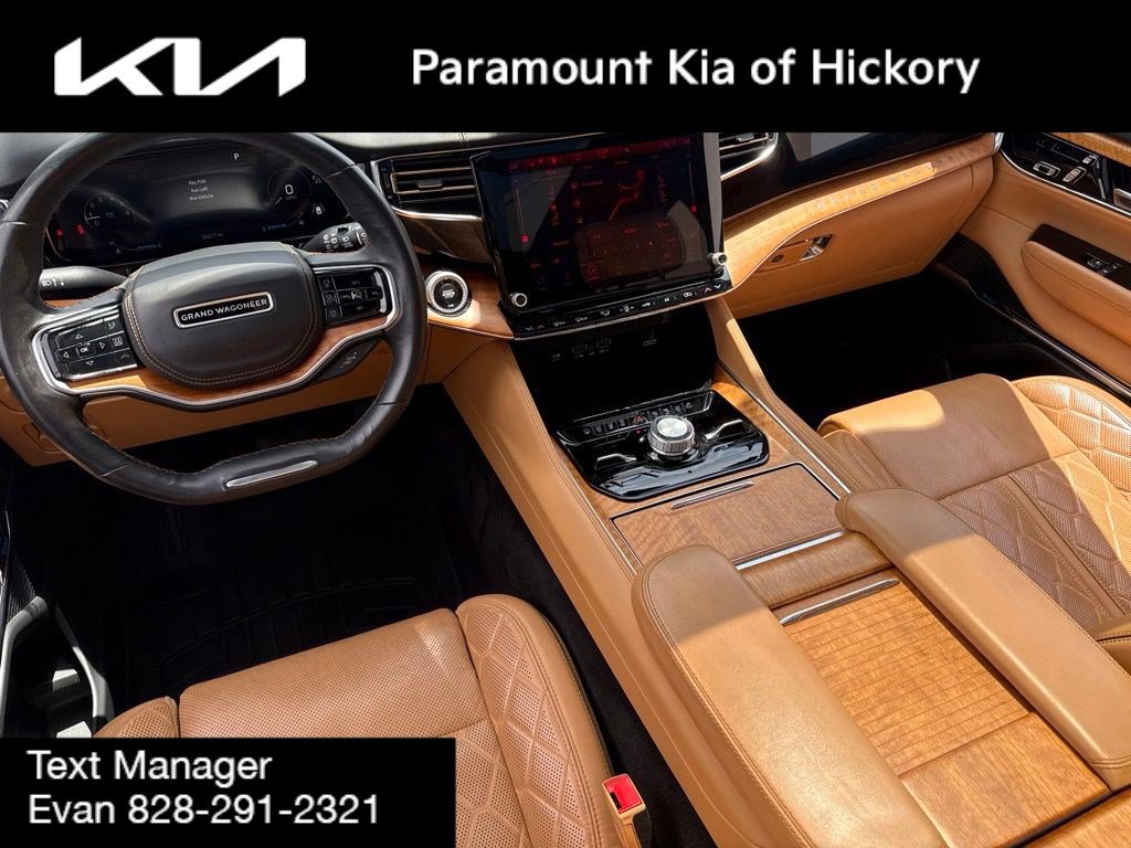 Used 2022 Jeep Grand Wagoneer Series III AWD/4WD image 22