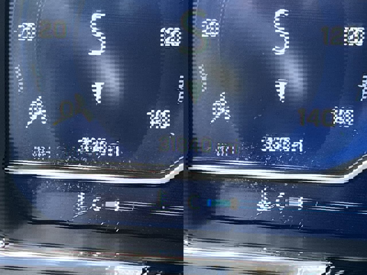 Used 2023 Chevrolet Silverado 1500 LT w/ Z71 Off-Road Package AWD/4WD image 11