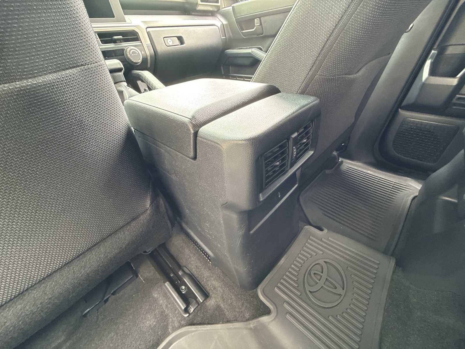 Used 2025 Toyota 4Runner SR5 RWD image 21