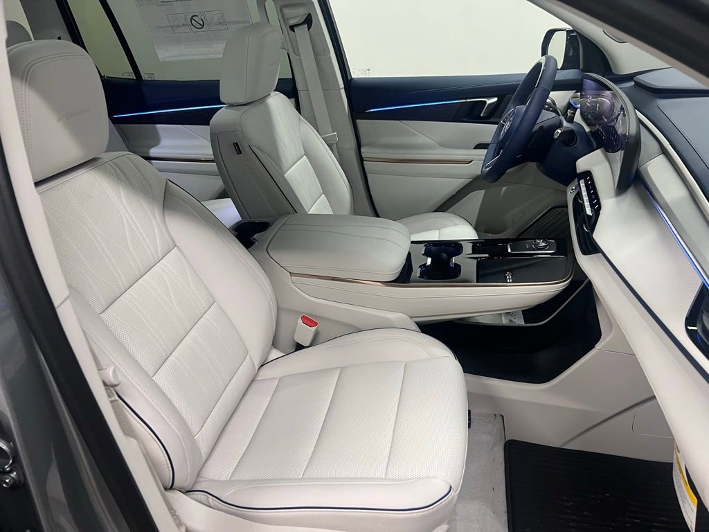 New 2026 Buick Enclave Avenir w/ Super Cruise Package image 38