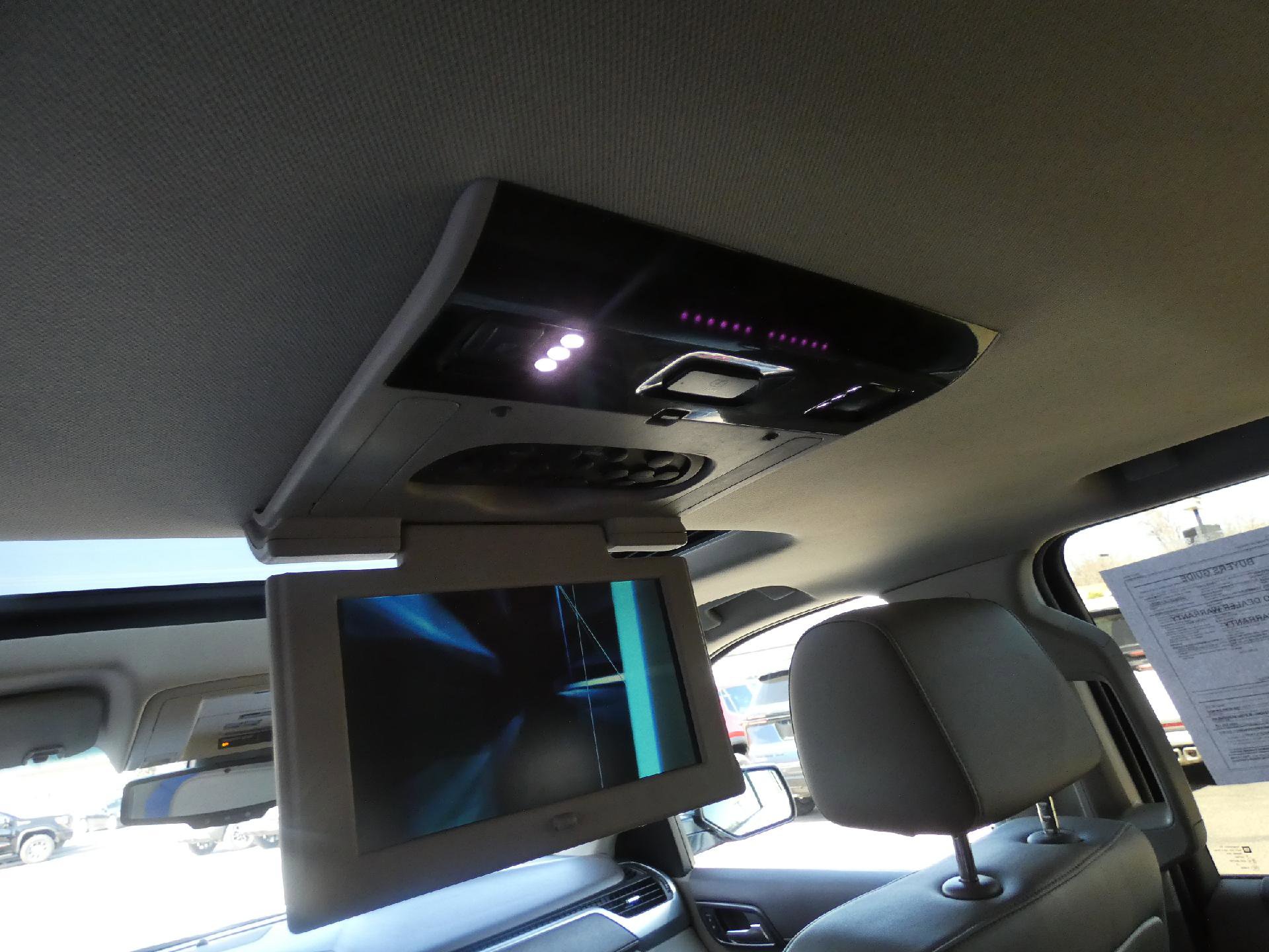 Used 2015 Chevrolet Tahoe LTZ AWD/4WD image 16