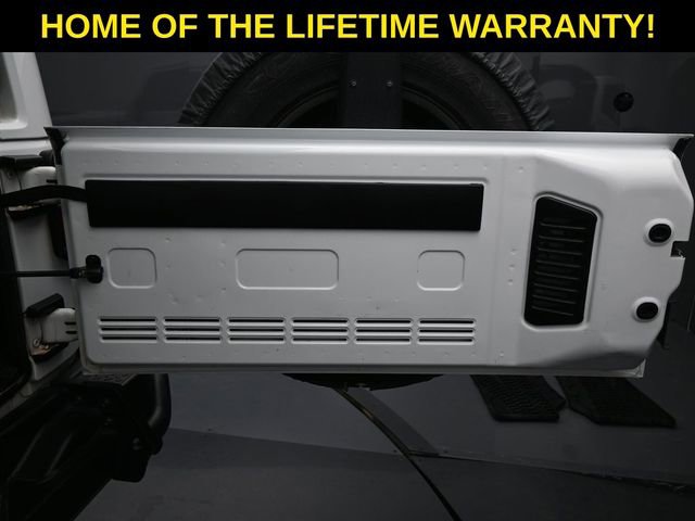 Used 2013 Jeep Wrangler Moab image 33