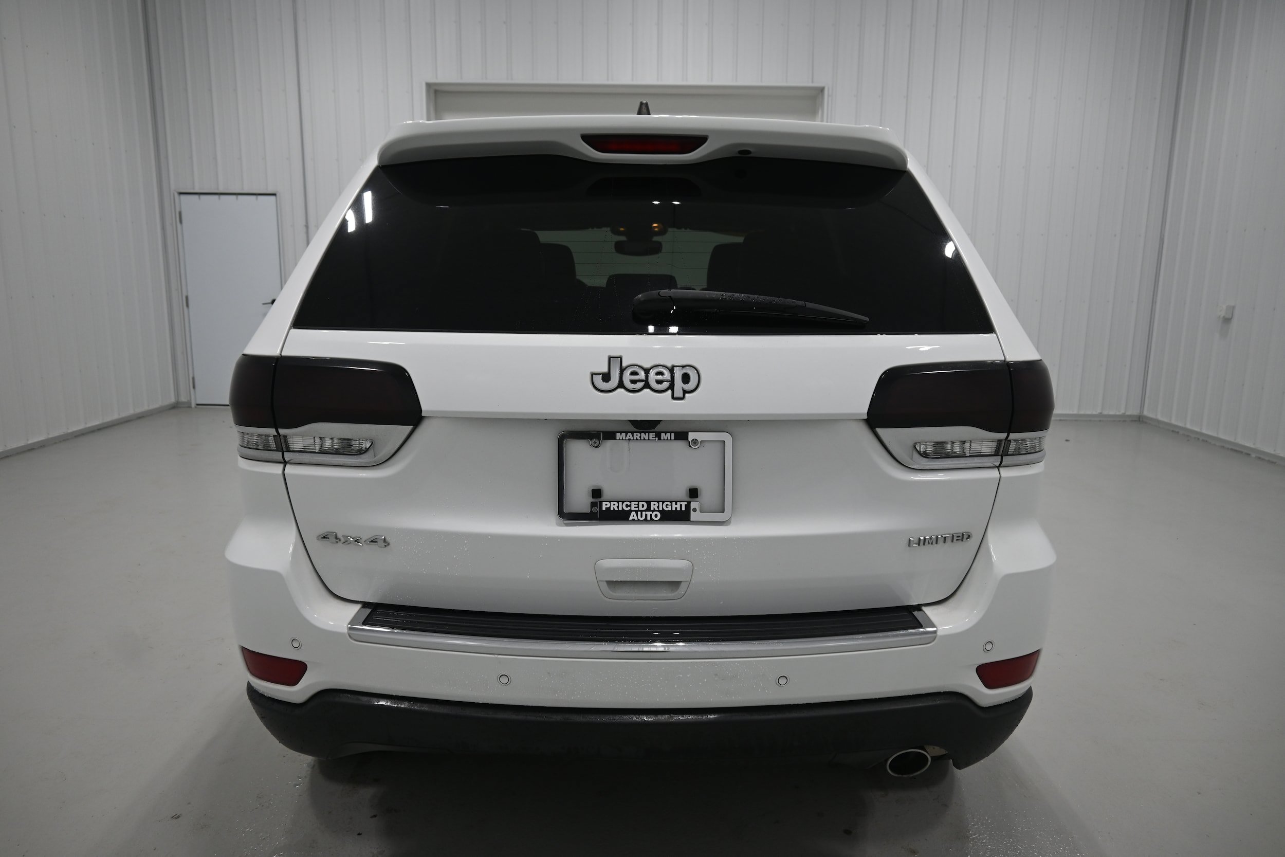 Used 2021 Jeep Grand Cherokee Limited AWD/4WD image 34