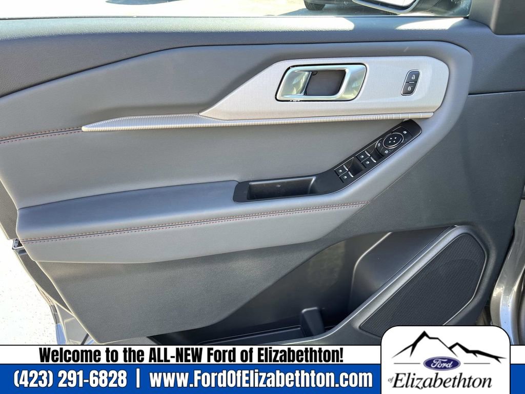 New 2026 Ford Explorer Active image 21