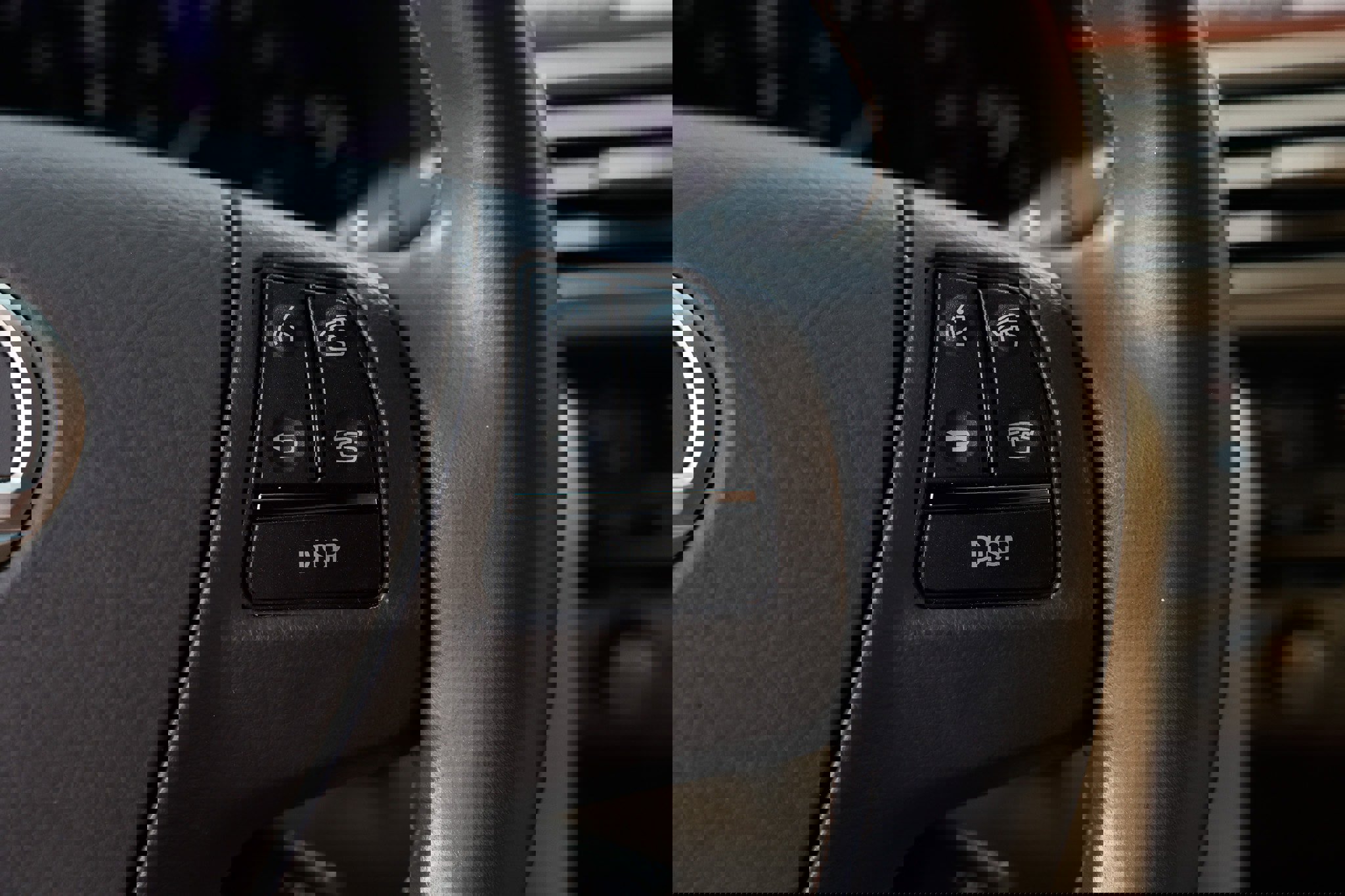 Used 2015 Lexus LS 460 image 33