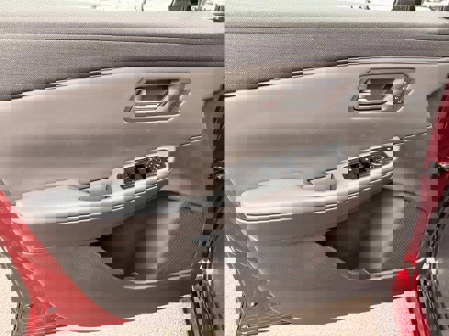 New 2026 Nissan Leaf Platinum+ w/ Cargo Package (Platinum+) image 10