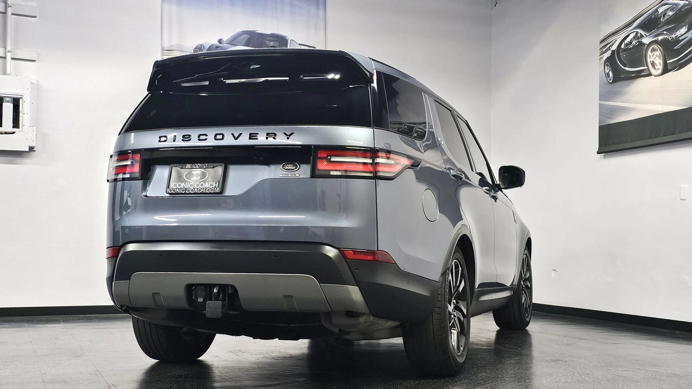 Used 2018 Land Rover Discovery HSE AWD/4WD image 23