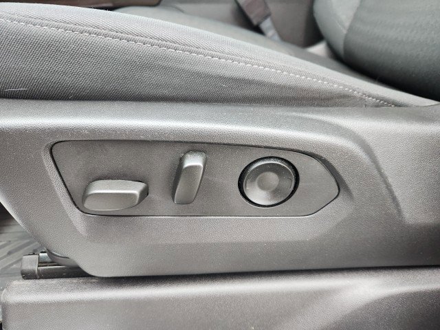 Used 2024 Chevrolet Silverado 1500 RST image 34