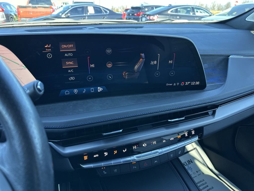 Used 2024 Cadillac XT4 Sport image 19