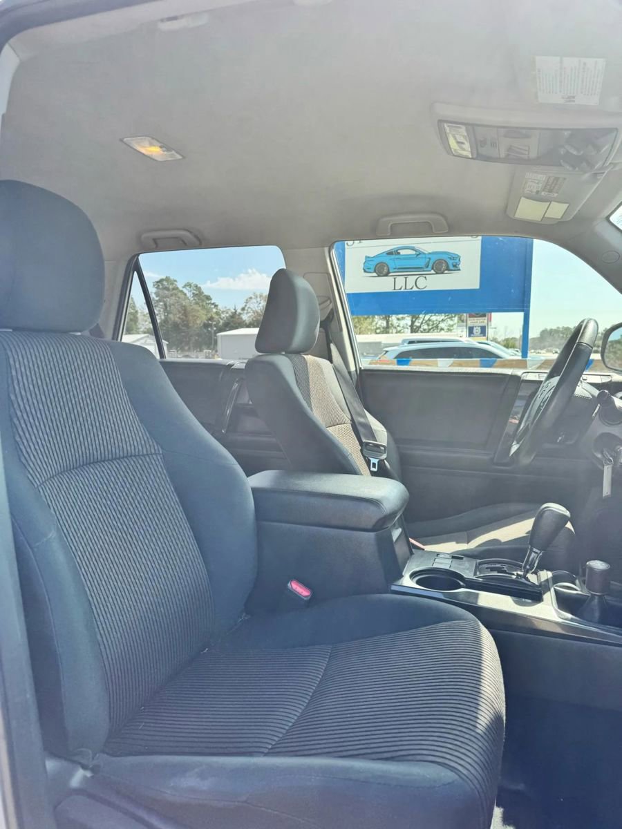Used 2015 Toyota 4Runner Trail image 19