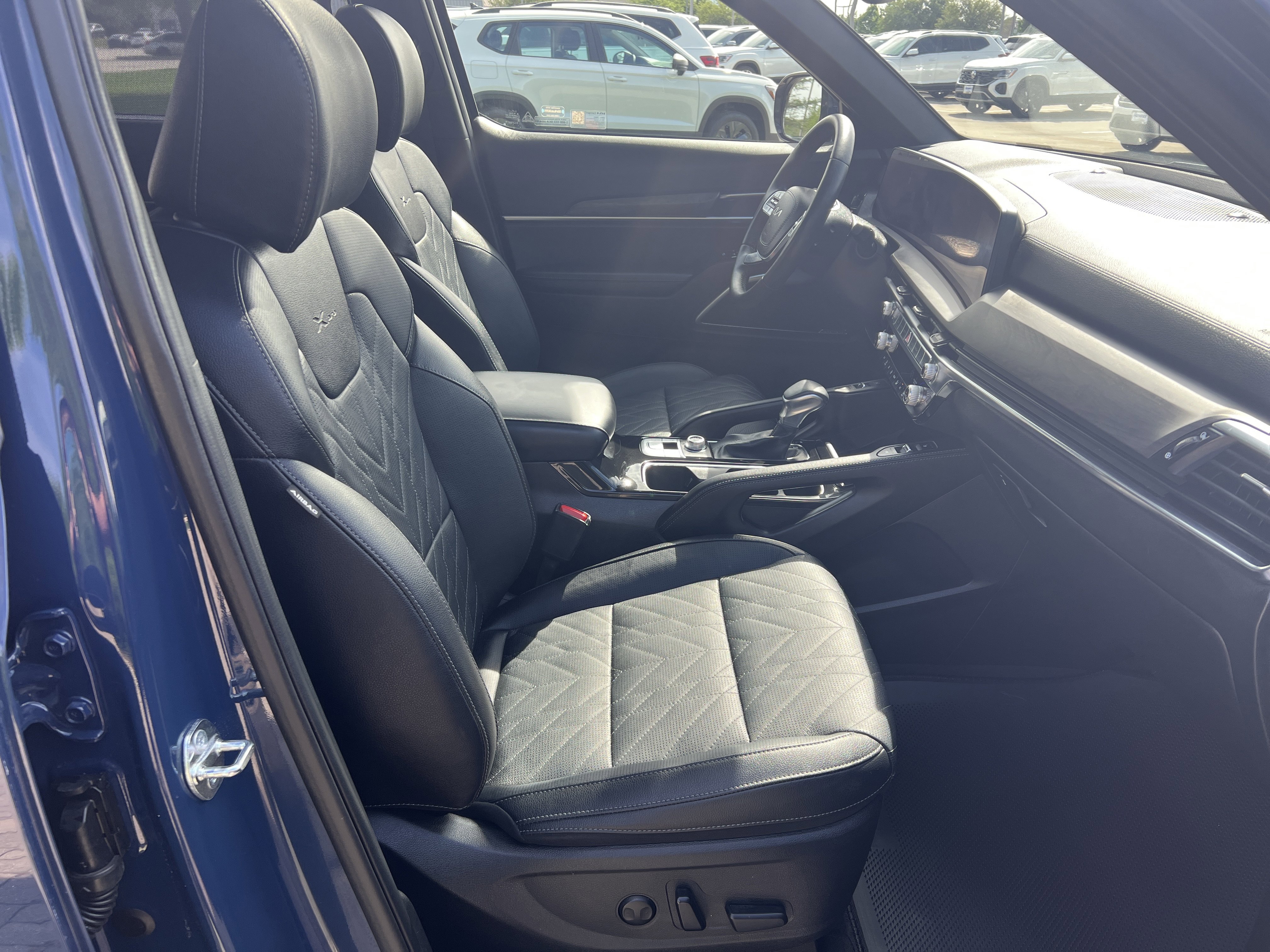 Used 2024 Kia Telluride SX X-Pro AWD/4WD image 30