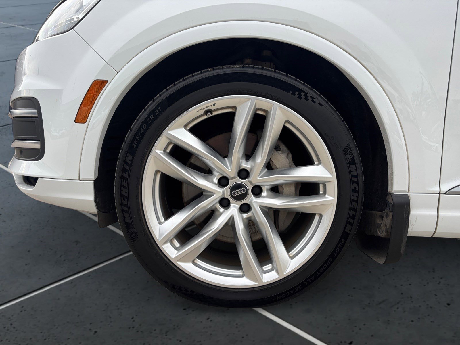 Used 2018 Audi Q7 3.0T Prestige image 14