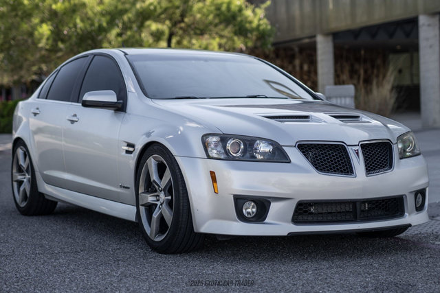 Used 2009 Pontiac G8 GXP RWD image 12