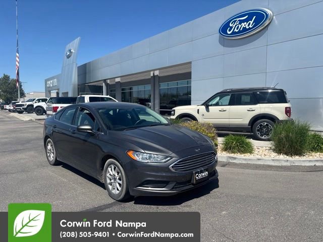 Used 2018 Ford Fusion S FWD image 1