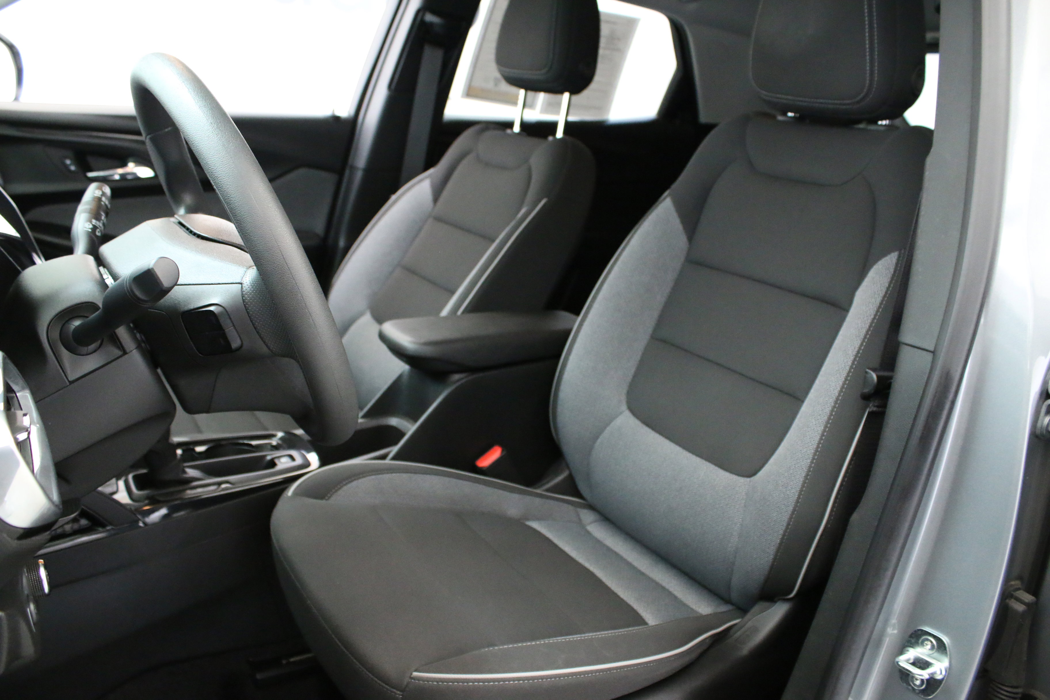 Certified 2023 Chevrolet TrailBlazer LT w/ Convenience Package FWD image 23