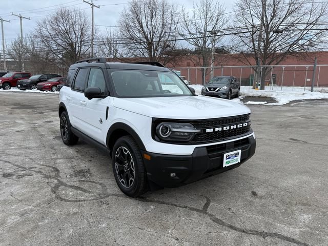 Used 2025 Ford Bronco Sport Outer Banks w/ Outer Banks Tech Package+ AWD/4WD image 22