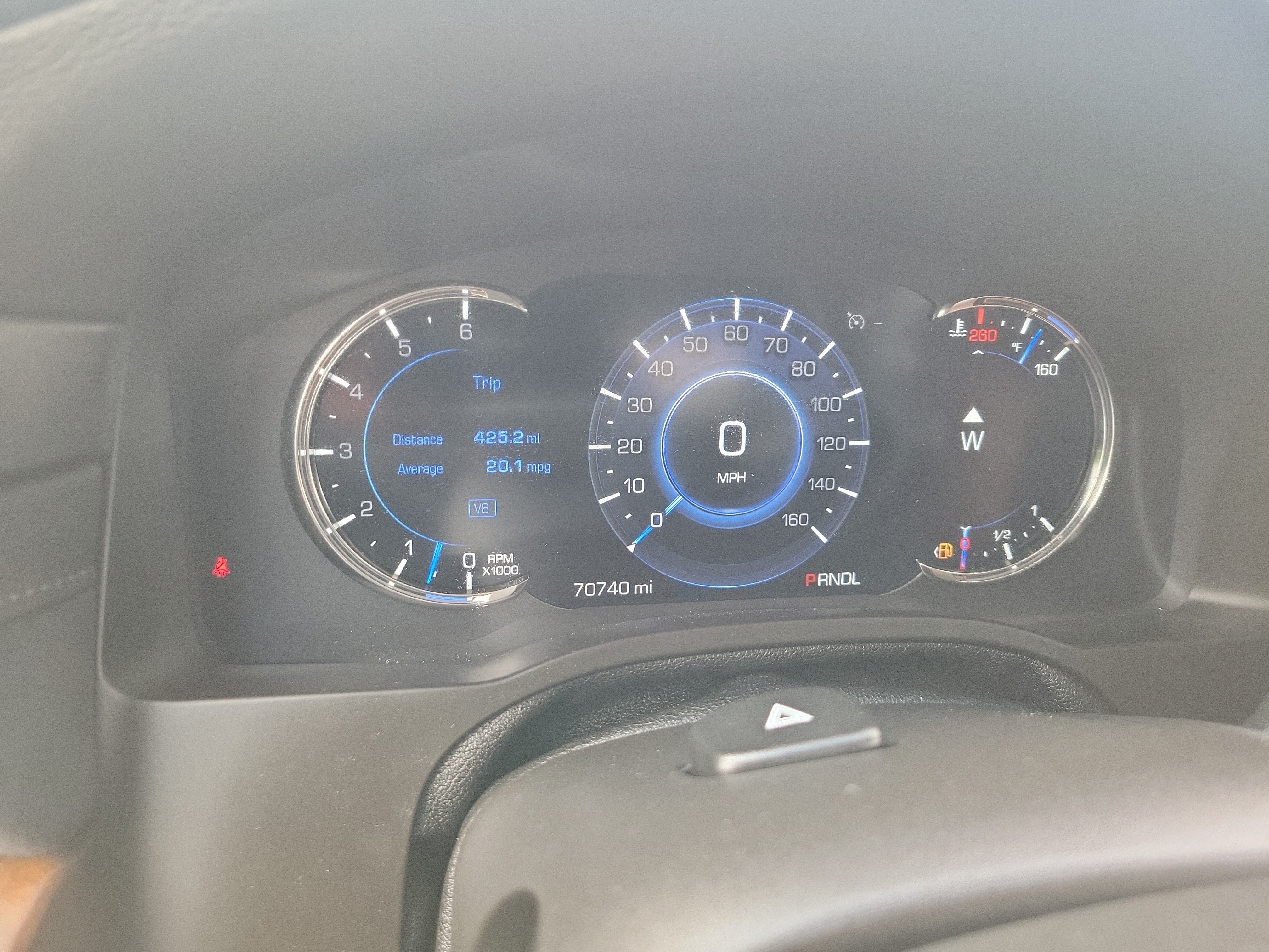 Used 2018 Cadillac Escalade Luxury AWD/4WD image 23