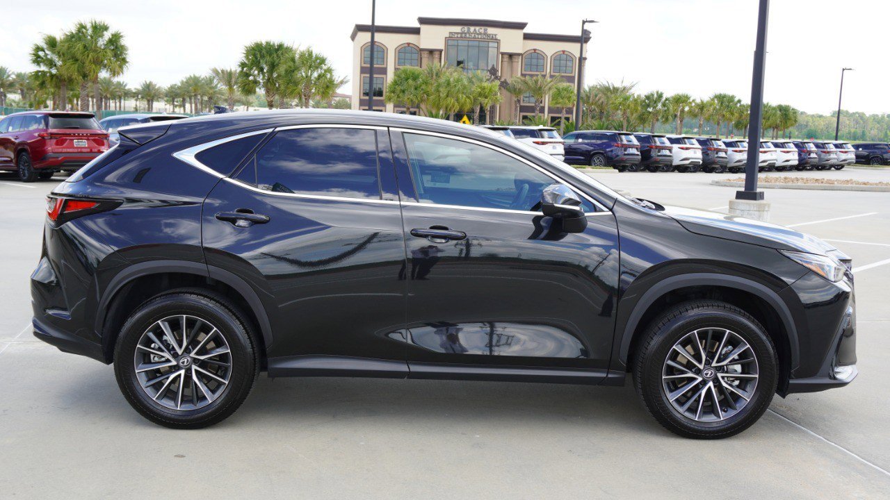 Certified 2024 Lexus NX 350 AWD w/ Vision Package image 4
