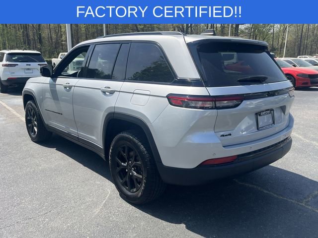 Certified 2024 Jeep Grand Cherokee Altitude image 3